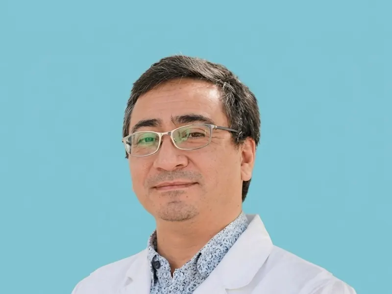 Dr. Iván Gallegos Méndez